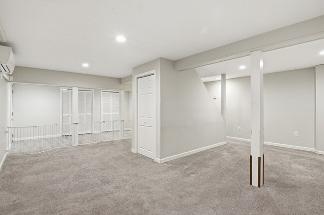 Building Photo - 42 Catalpa Cir