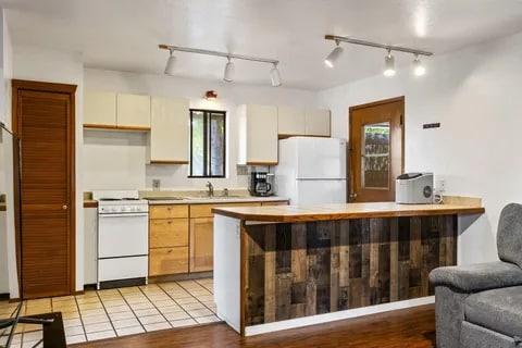 Building Photo - 12345 S Kihei Rd
