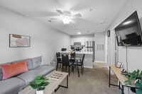 Building Photo - 254 Kings Creek Dr