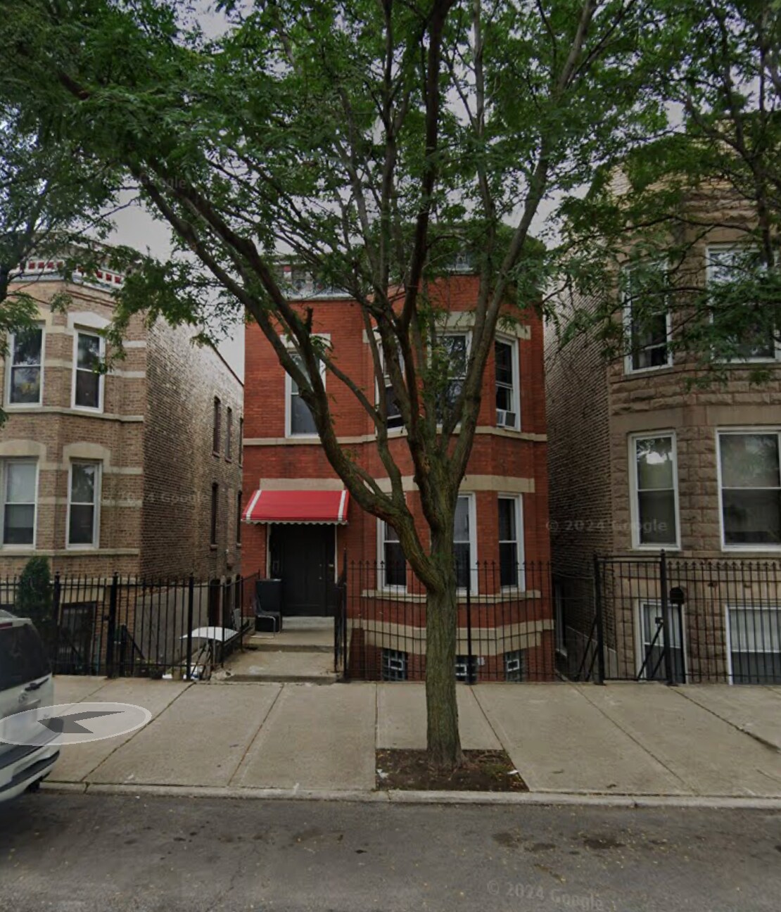 Building Photo - 1621 W Cullerton St