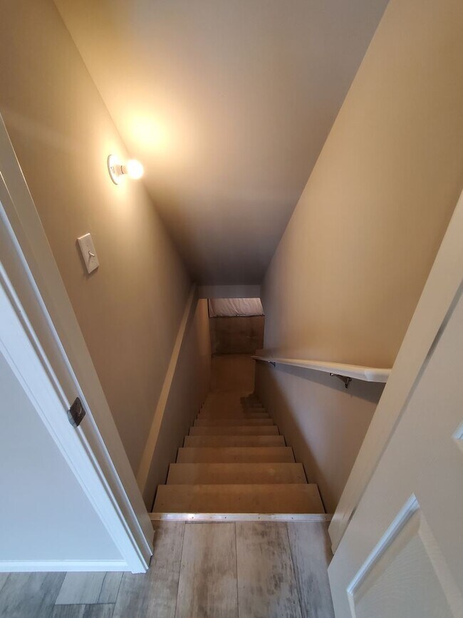 Building Photo - COMING SOON!! STUNNING 4 BEDROOM HOME FOR ...