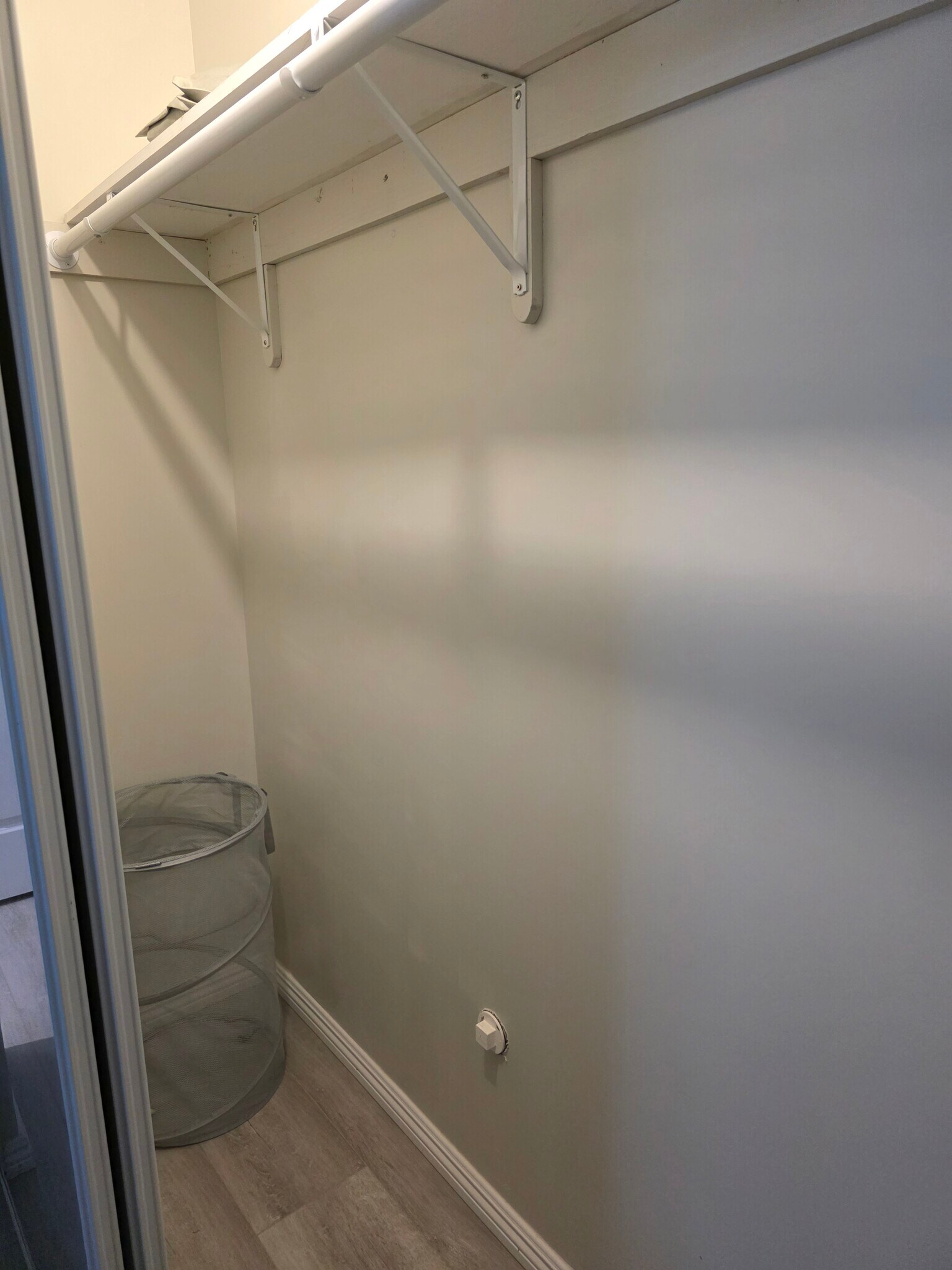 Lighted closet - 20988 Divonne Dr