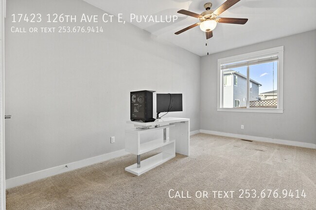 Building Photo - 17423 126th Ave Ct E