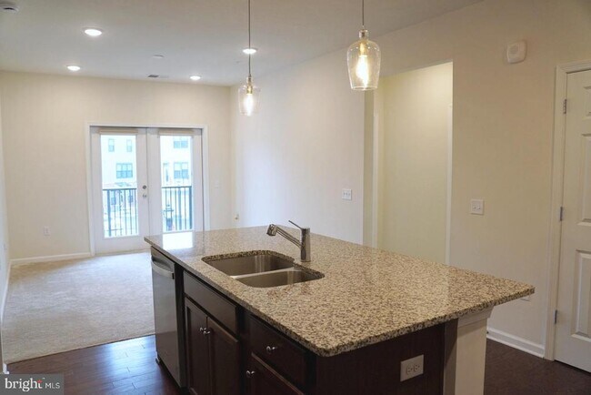 Building Photo - 1 Culvert Dr