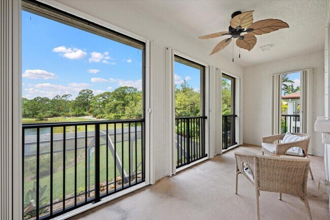 Building Photo - 877 Taft Ct