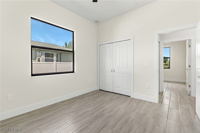 Building Photo - 1159 SW 5th Terrace