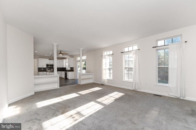 Building Photo - 3725 Sprigg St N