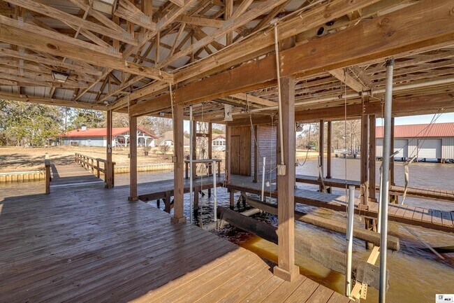 Building Photo - 1589 Terral Island Rd