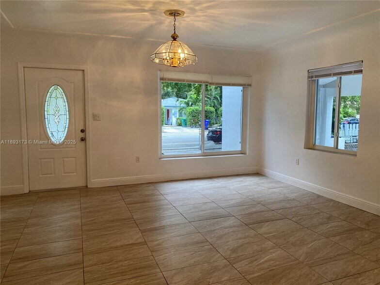 Building Photo - 251 NW 41st St