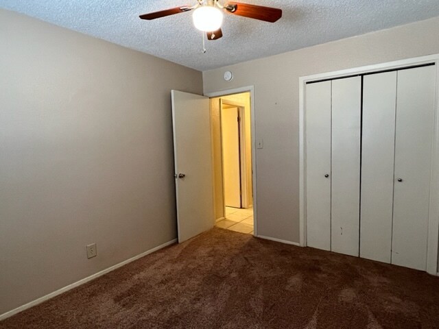 Building Photo - 320 Highland Estates Dr