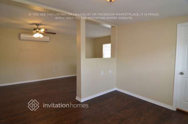 Building Photo - 868 46th Ave N