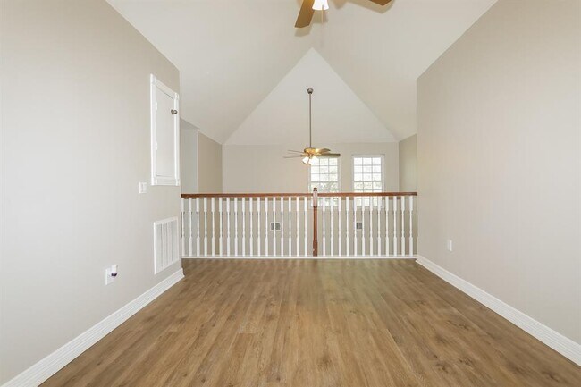 Building Photo - 11730 Twain Dr