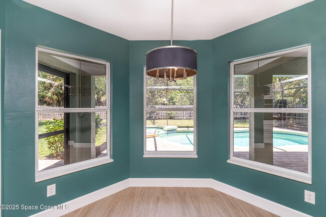 Building Photo - 3236 Helmsdale Ct