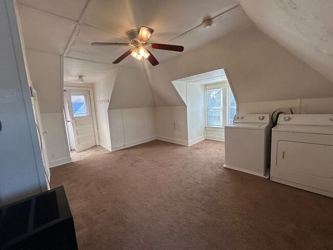 Building Photo - sce633