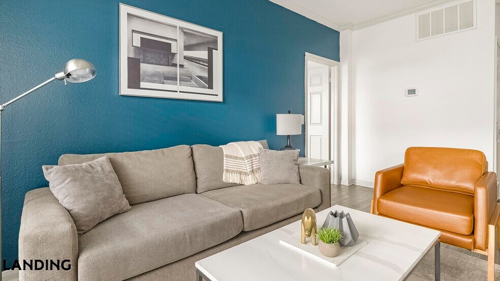 Building Photo - 19275 Stone Oak Pkwy