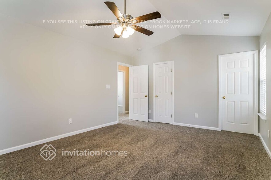 Building Photo - 200 Gooseberry Dr