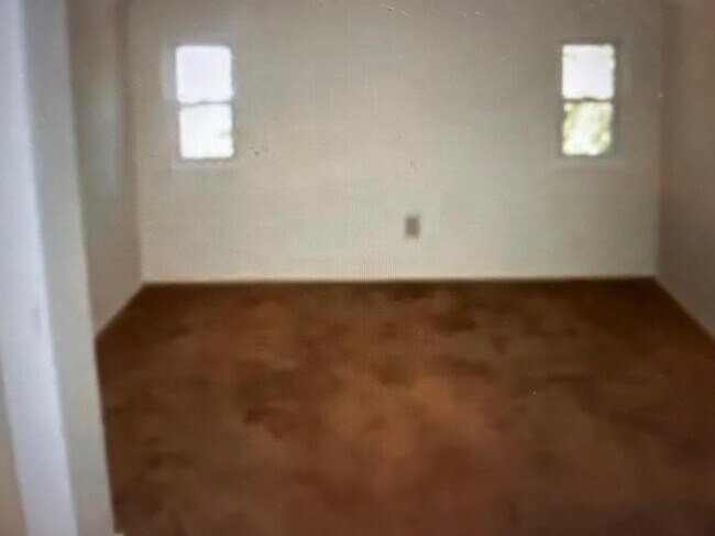 BR4 - 1161 Ursula Ave