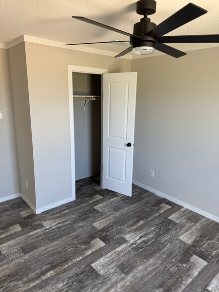 Building Photo - 212 Patriot Ln