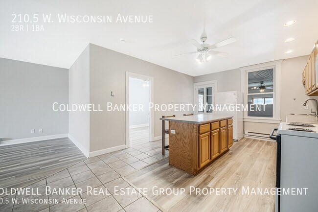 Building Photo - 210.5 W Wisconsin Ave