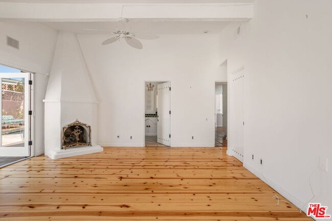 Building Photo - 206 Bellino Dr