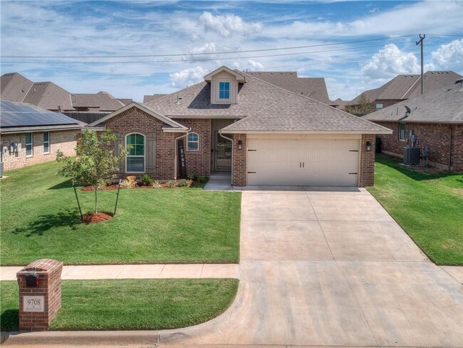 Primary Photo - 3 br, 2 bath House - 9708 Ashford Dr