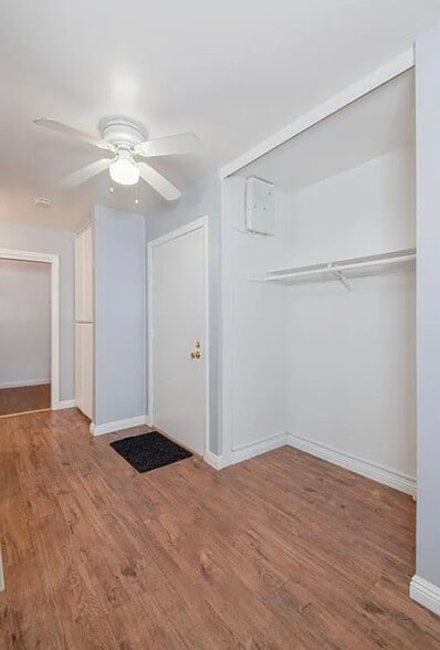 Front door/space for a small desk area or extra storage - 7890 E Spring St