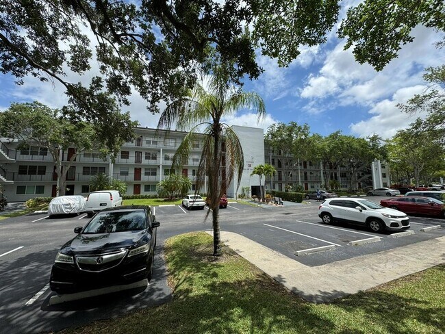 Building Photo - 1301 SW 134th Way