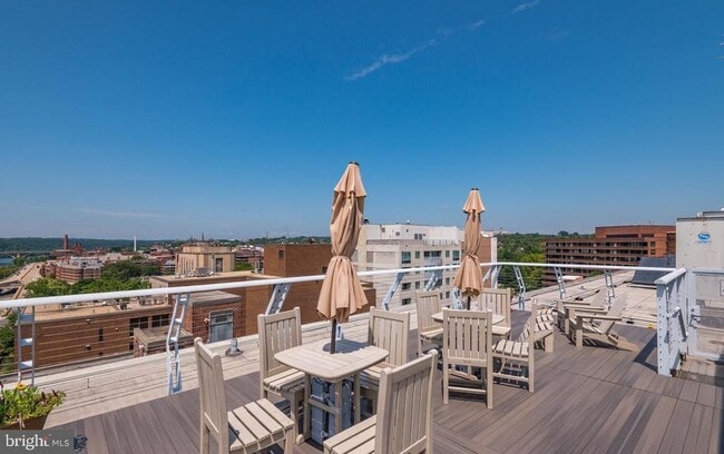 Building Photo - 2515 K St NW