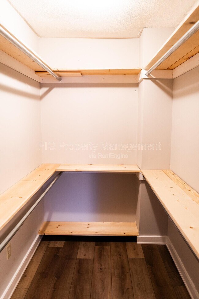 Building Photo - 1732 Dry Gap Pike