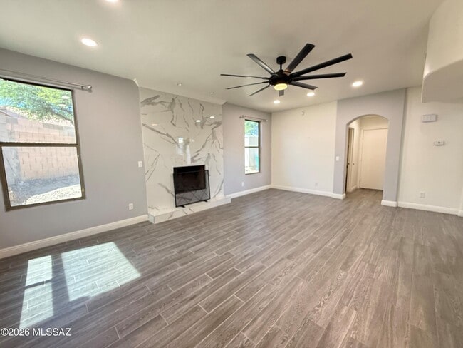 Building Photo - 4433 S Avenida Don Pepe