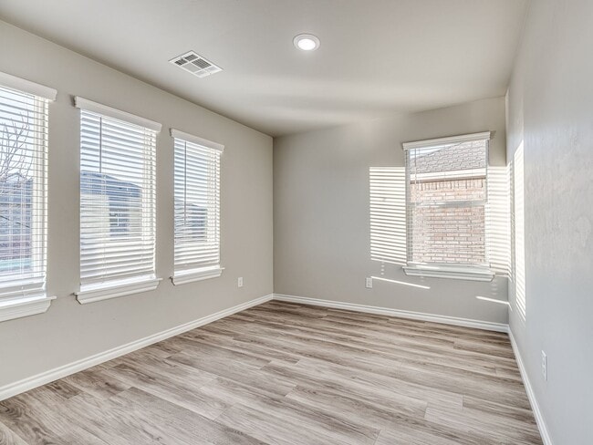 Building Photo - Beautiful brand new home + Deer Creek Scho...