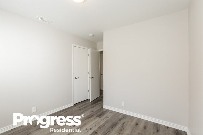 Building Photo - 8119 W Citrus Way