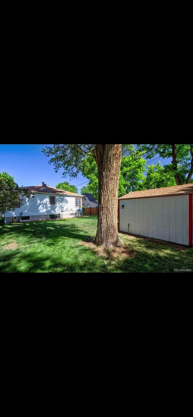 Building Photo - 2275 Gray St