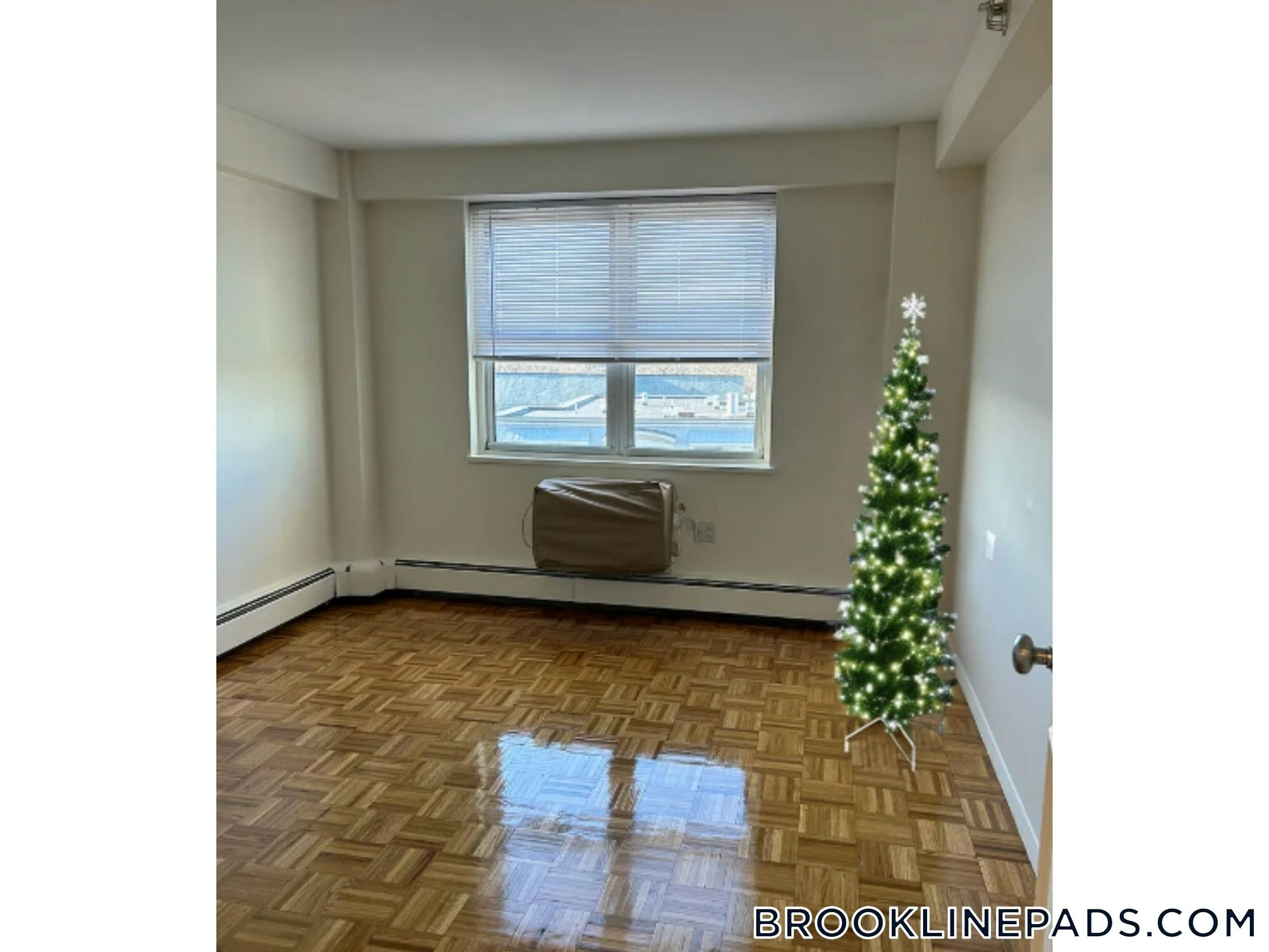 Building Photo - 185 Freeman St