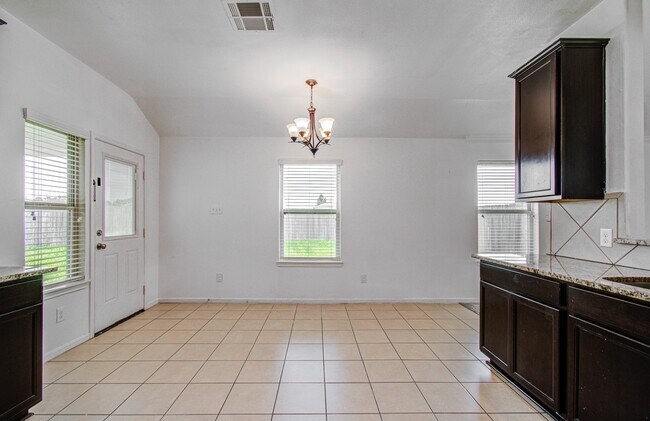 Building Photo - 23023 Black Mountain Ash Ct