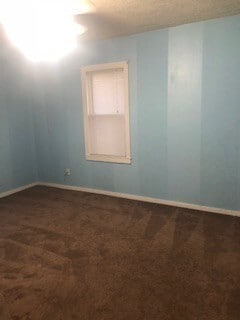 Building Photo - LARGE HOME QUIET STREET