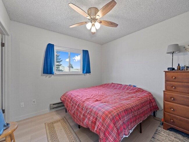 Building Photo - Adorable 2 Bedroom, 1 Bathroom Updated Home in Cheyenne!