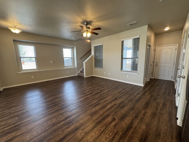 Building Photo - 748 Westfield Blvd