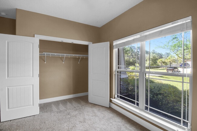 Building Photo - 6791 Flintwood St