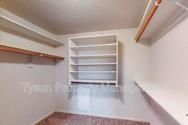 Building Photo - 8116 Long Mesa Pl NW