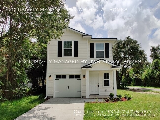 Primary Photo - 1226 E 3rd St