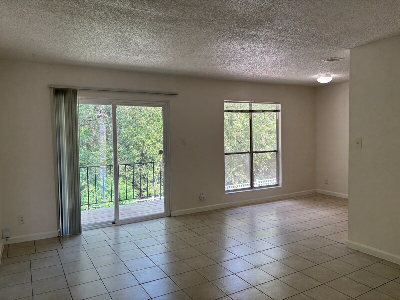 Building Photo - 2906 Sweeney Ln