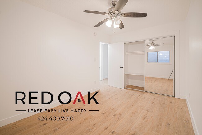 Building Photo - 2244 S Western Ave