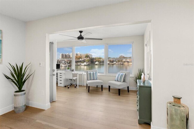 Building Photo - 5955 30th Ave S