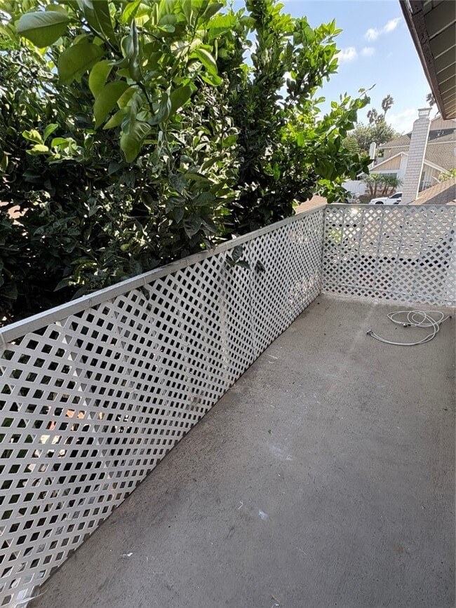 Building Photo - 7271 Elk Cir