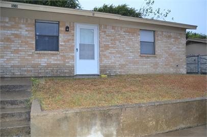 Primary Photo - 909 Dryden Ave