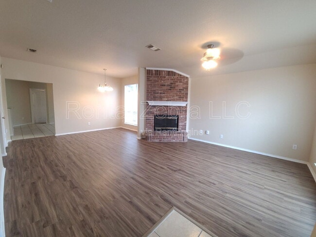 Building Photo - 787 Catalina Dr