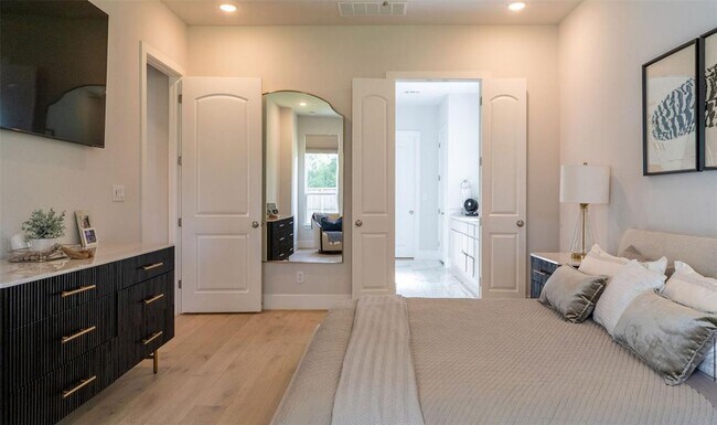 Building Photo - 96 Madrone Terrace Pl