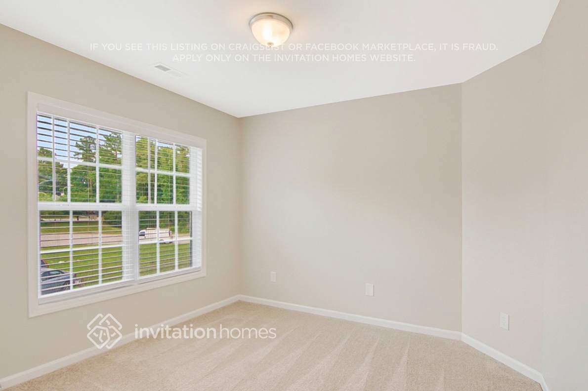 Building Photo - 3706 Wyndcliff Court