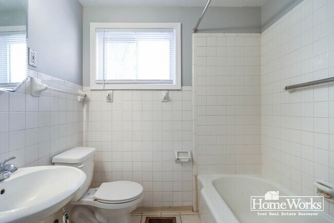 Building Photo - Presented by HomeWorks Management